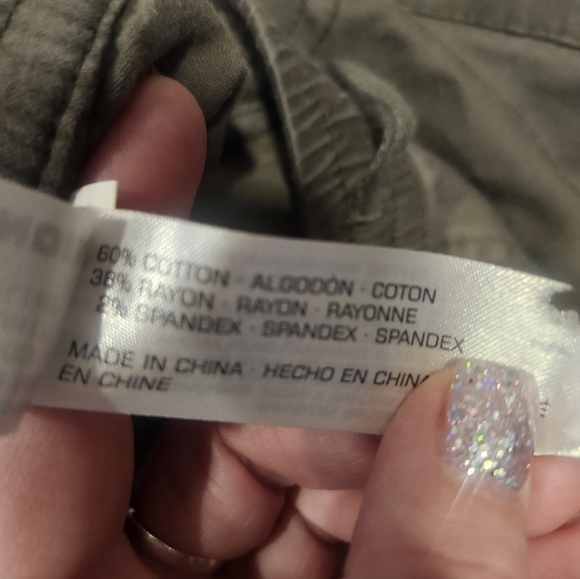 Unionbay Women’s Drawstring Shorts – Size Large – Brown/Gray - Picture 5 of 6